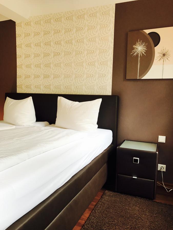 Hotel Zum Fehmelbauer Karlstadt Esterno foto